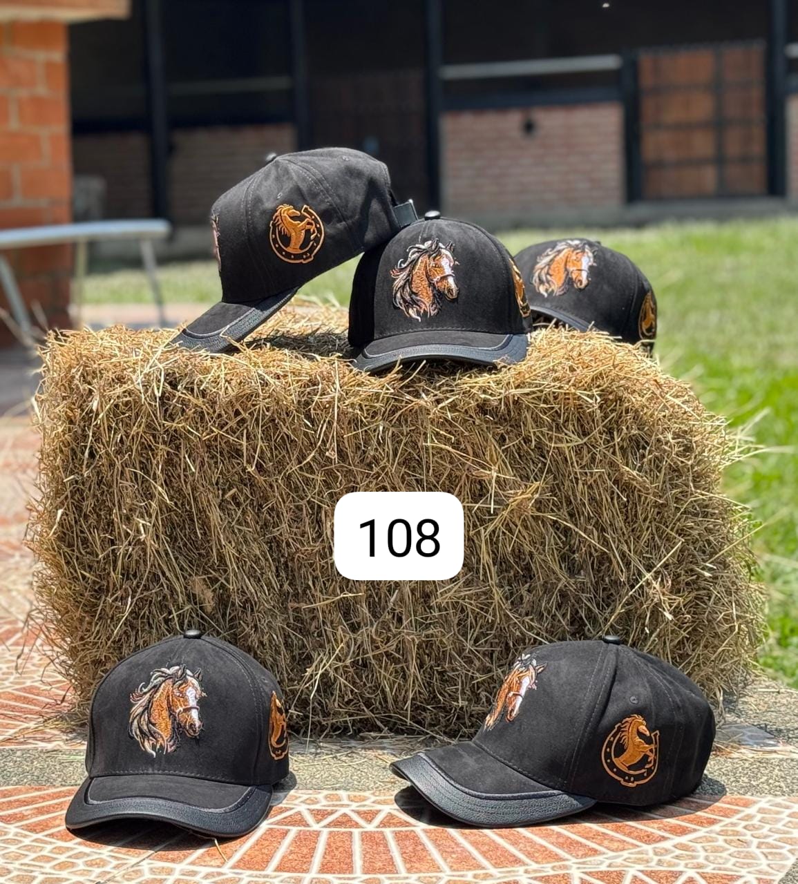 Miniatura 12 de Gorras Equinas Coleccion 31-03